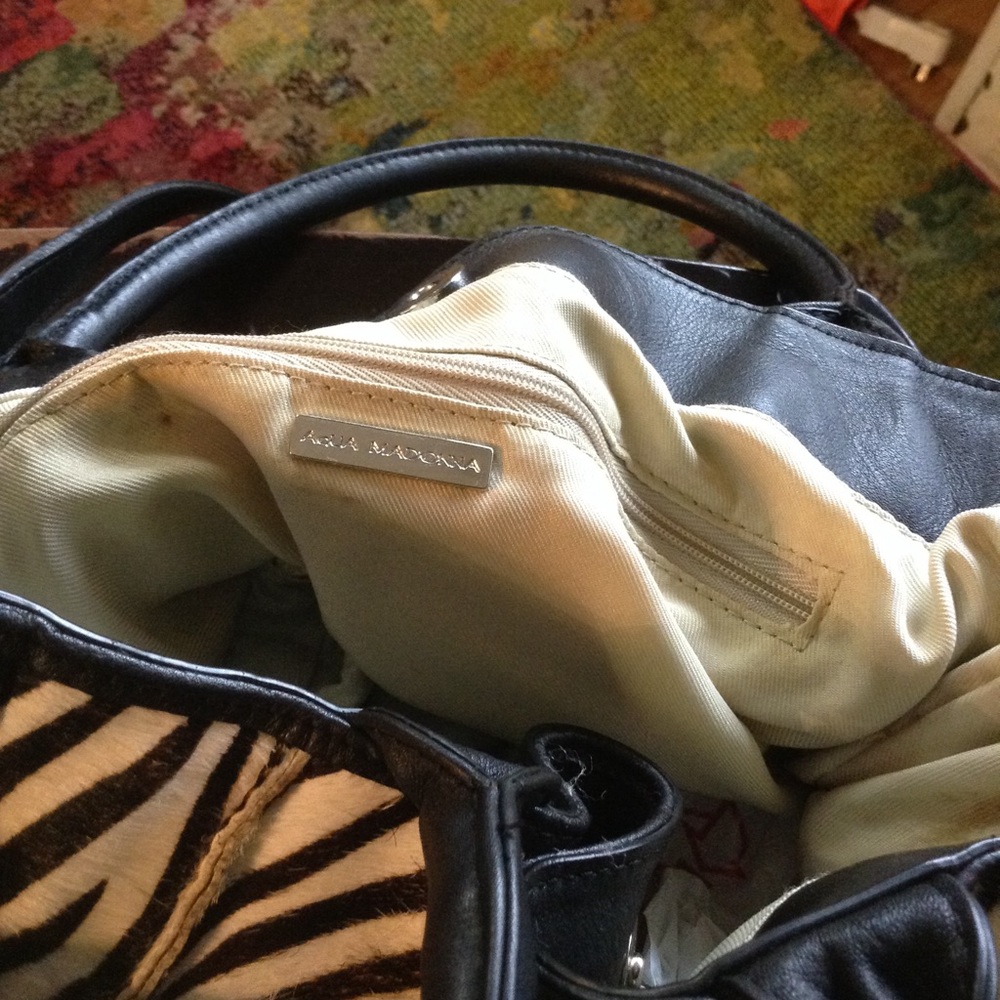 TIGNANELLO BAG - Picture 3 of 3